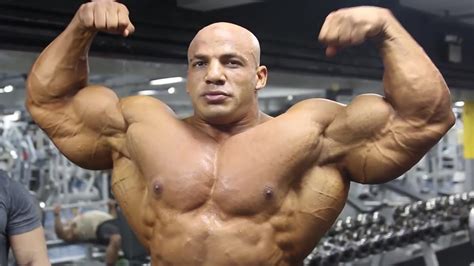 muscular men flexing|Bodybuilder Muscle Flex Compilations